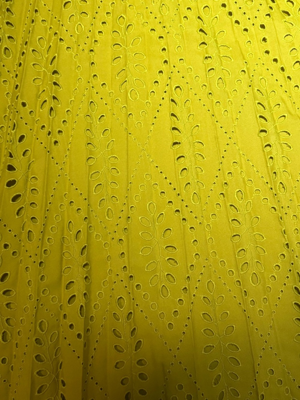 ZARA Lime Yellow Eyelet Pleated Midi Skirt - Picture 4 of 6